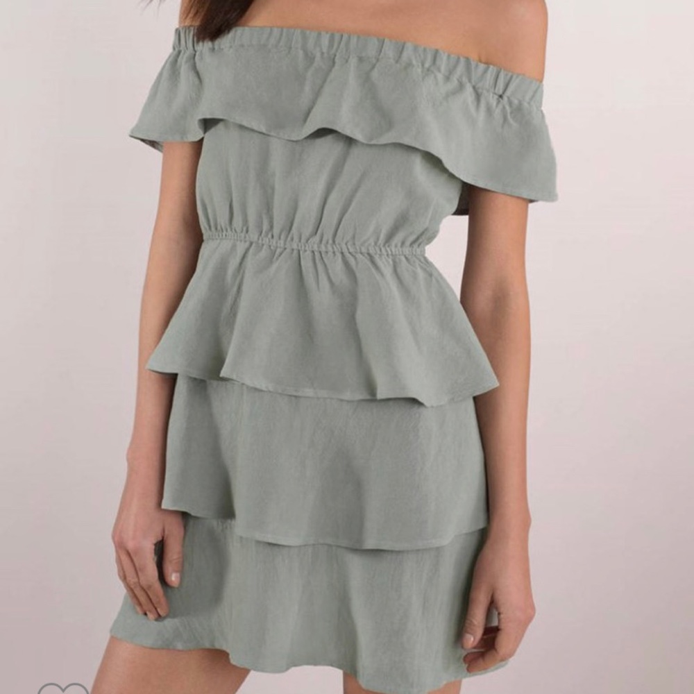 NWT! Tobi olive dress